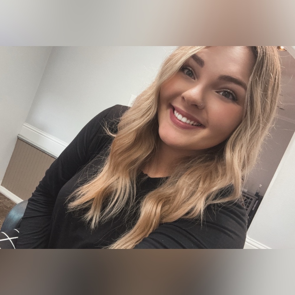 Meet your Posher, Marika